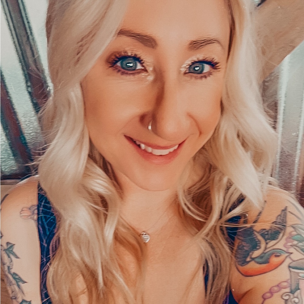 Meet your Posher, Meggan